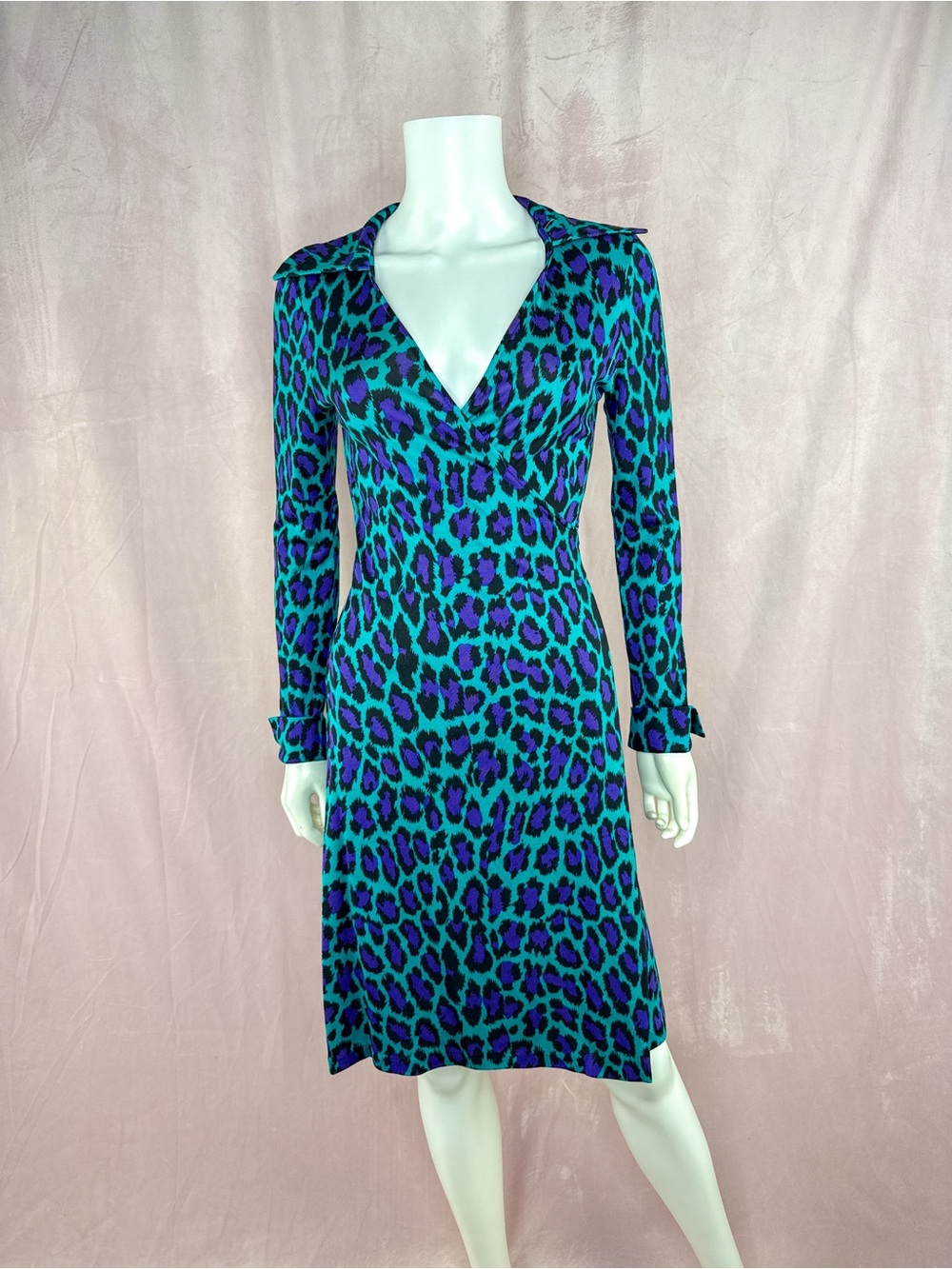 Diane von Furstenberg Vintage Womens 100% Silk Teal Purple Leopard Wrap Dress 6